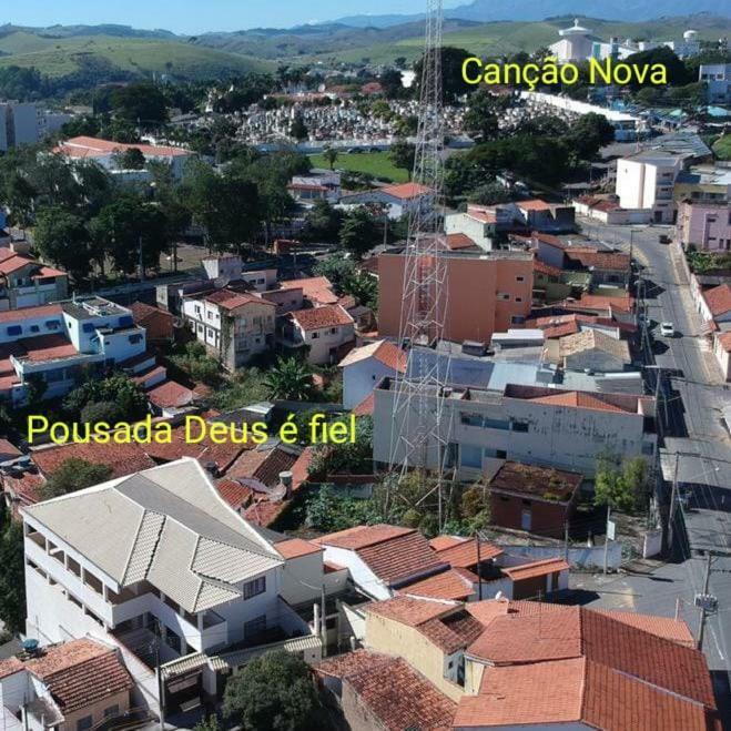 Pousada Deus é Fiel Cachoeira Paulista Exterior foto